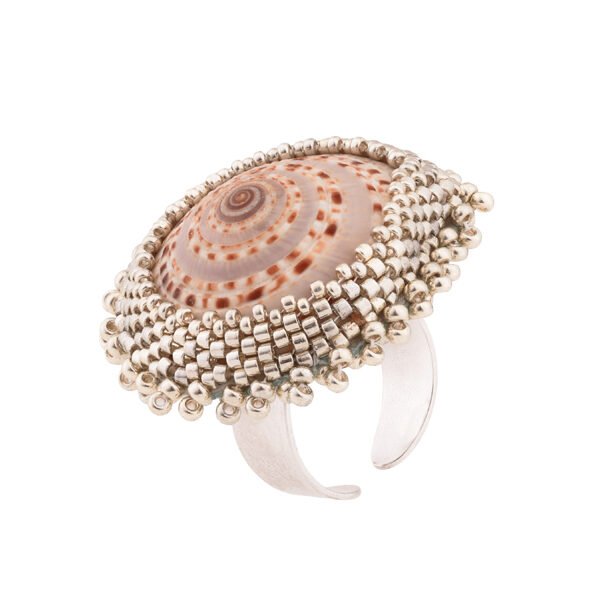 real shell ring with glass beads on 925 silver band, handmade beach jewelry for women, ocean-inspired statement ring, tropical gift idea for her, elegant jewelry ring set handmade design by oana savu