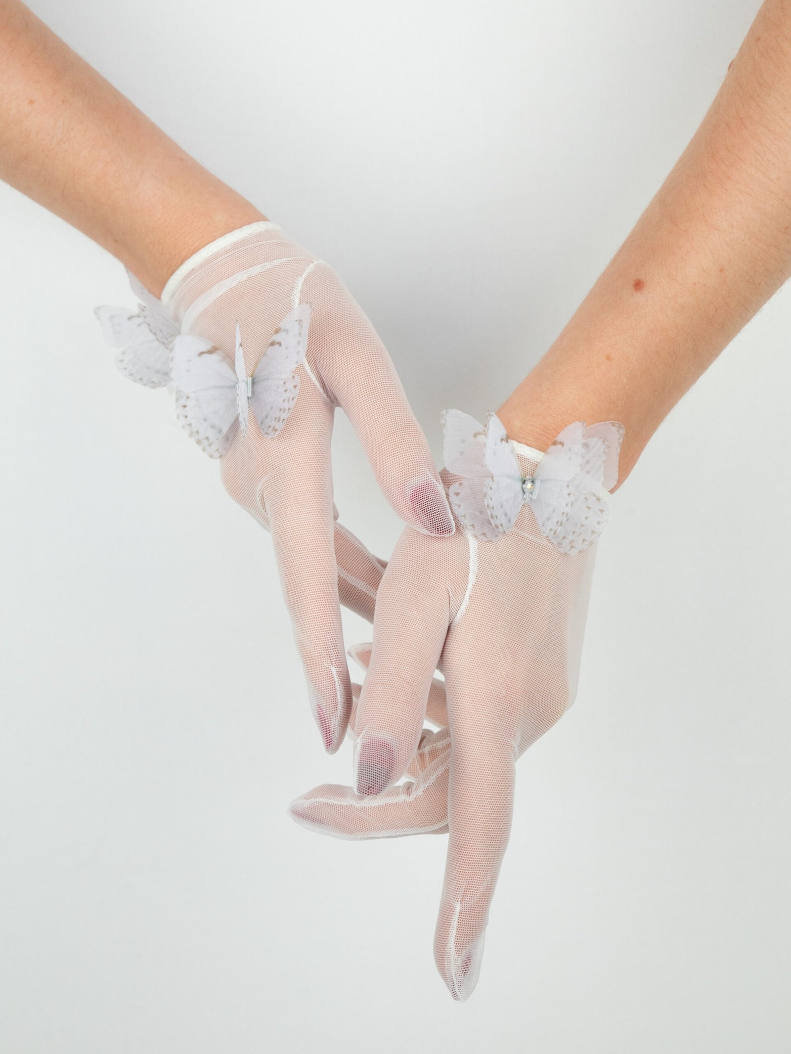 Oana White Short Oana Savu special white women gloves made using italian mesh and silk butterflies oana savu