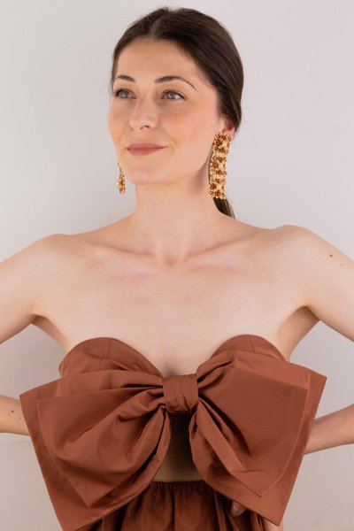 Lace Earrings - Brown Oana Savu Handmade beaded earrings. Statement silver ear-clips, featuring brown and gold glass beads, each sewn individually in order to achieve this meticulous result. These earrings can match with a daily outfit and an evening gown too.