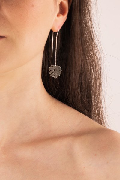 Swing Delights - Silver Monstera Oana Savu Swing Delights - Silver Monstera - Image 4