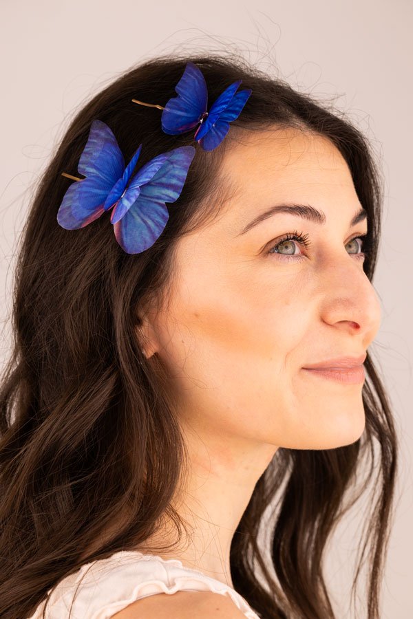 Butterfly Bobby Pin Duo – Dark Blue Oana Savu Butterfly Bobby Pin Duo – Dark Blue - Image 3