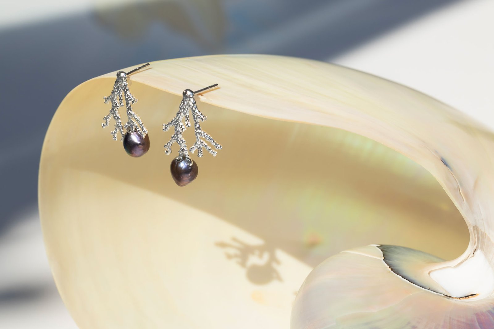 Coral Branch - Peacock Pearls Oana Savu Coral Branch - Peacock Pearls - Image 5