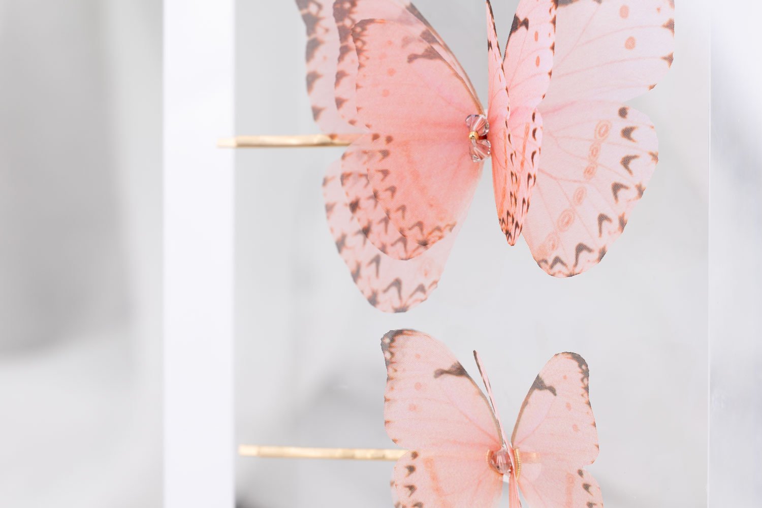 Butterfly Bobby Pin Duo - Dusty Pink Oana Savu Butterfly Bobby Pin Duo - Dusty Pink - Image 6